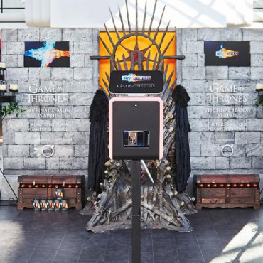 Tire fotos no Trono de Ferro de Game of Thrones