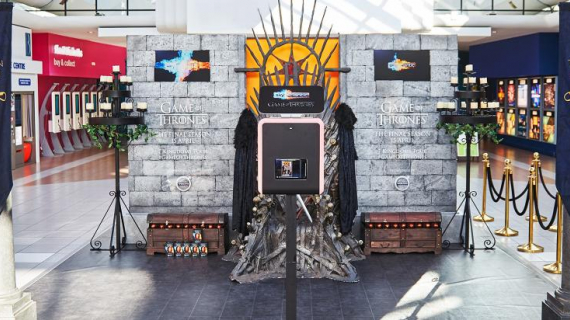 Tire fotos no Trono de Ferro de Game of Thrones